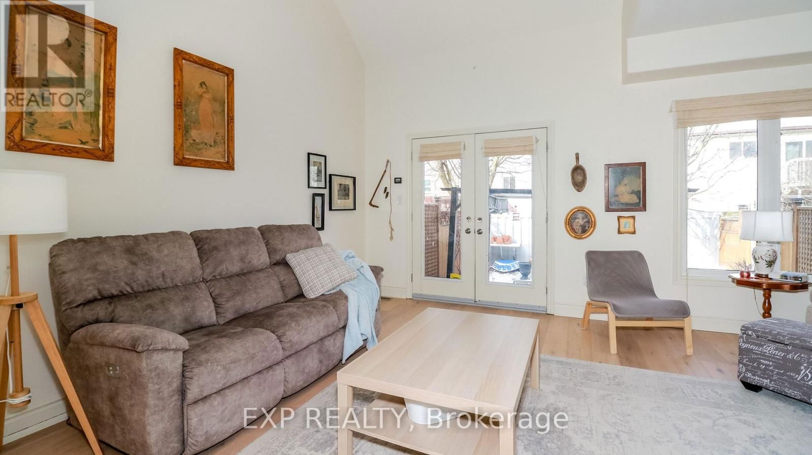 23 - 125 HURONIA ROAD Image 15