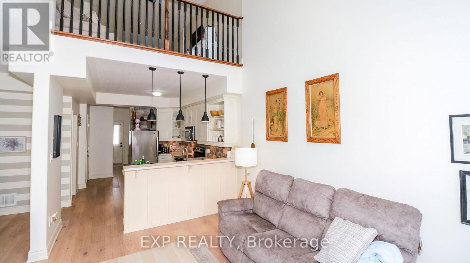 23 - 125 HURONIA ROAD Image 17