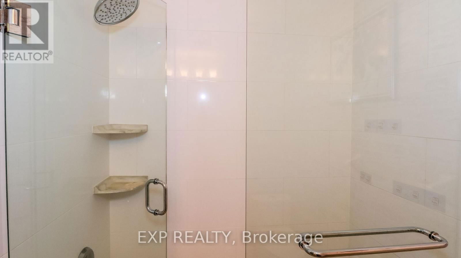 23 - 125 HURONIA ROAD Image 35