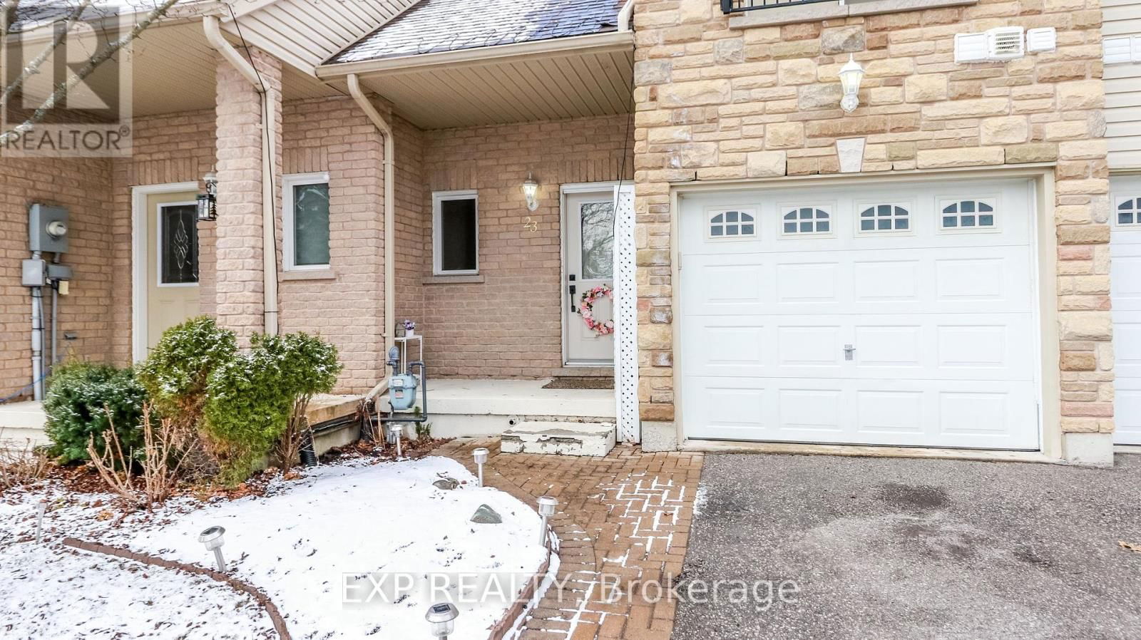 23 - 125 HURONIA ROAD Image 4