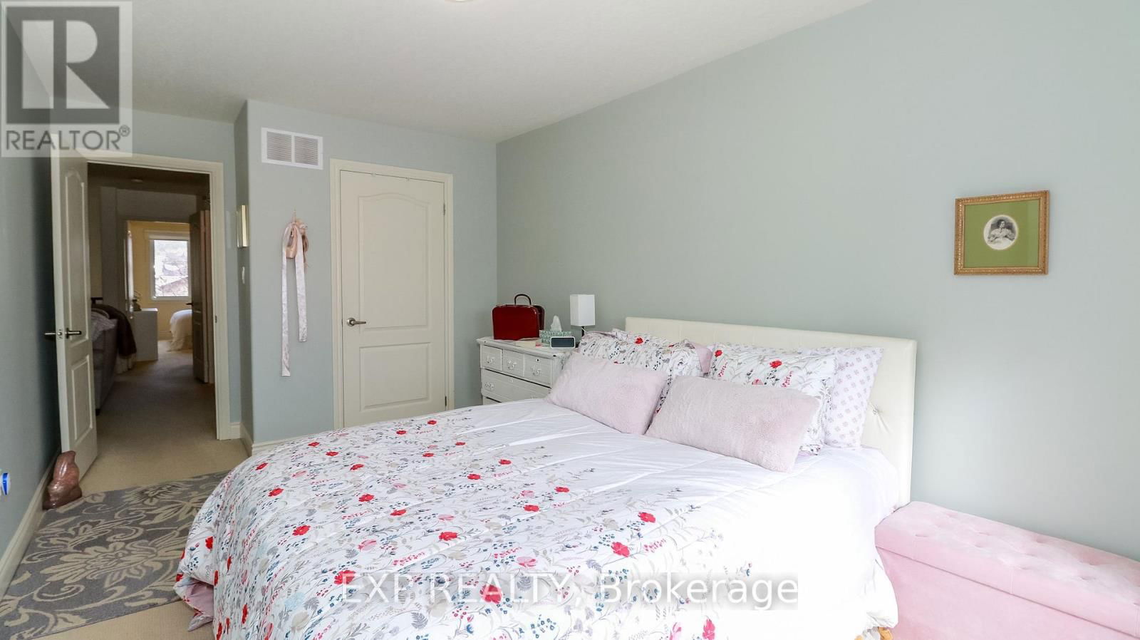23 - 125 HURONIA ROAD Image 40
