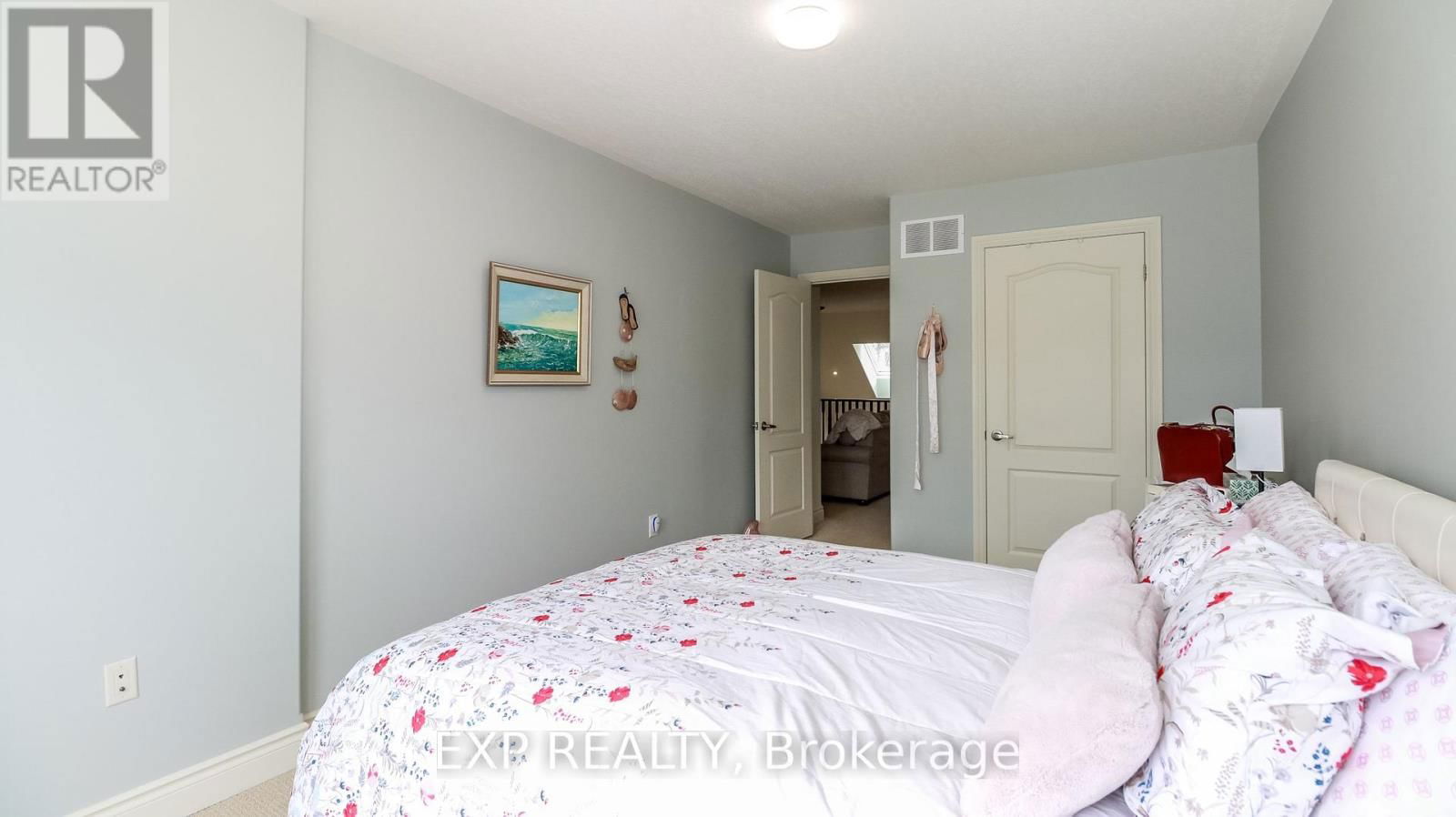 23 - 125 HURONIA ROAD Image 41