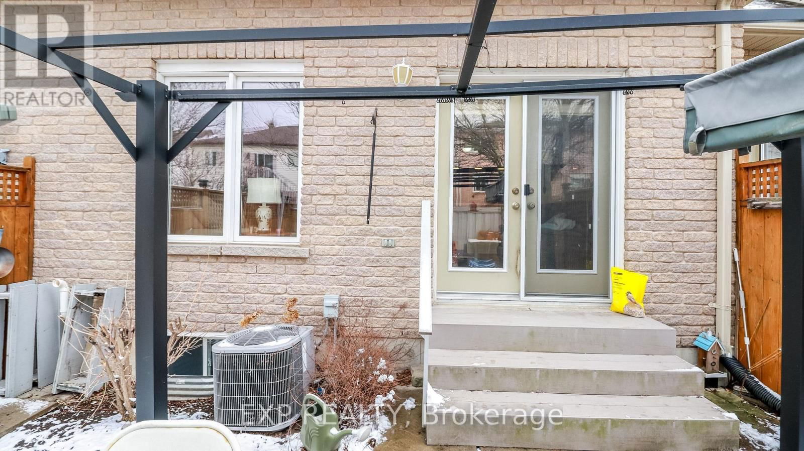 23 - 125 HURONIA ROAD Image 44