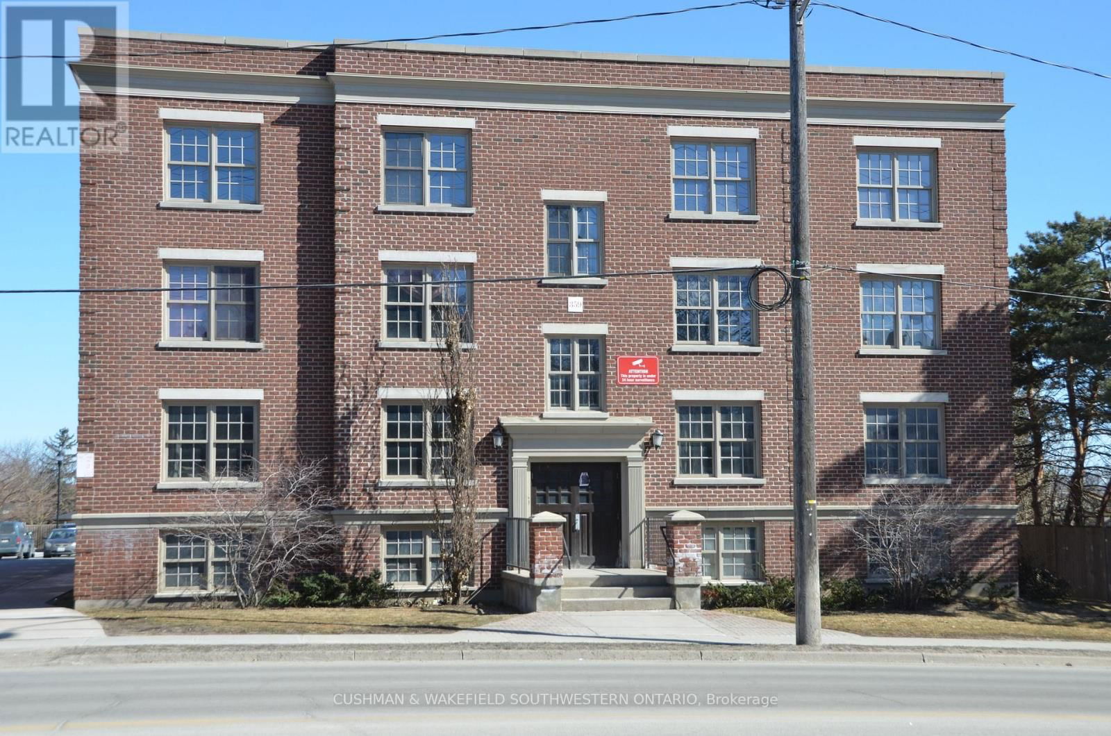 359-363 DUCKWORTH STREET Image 3