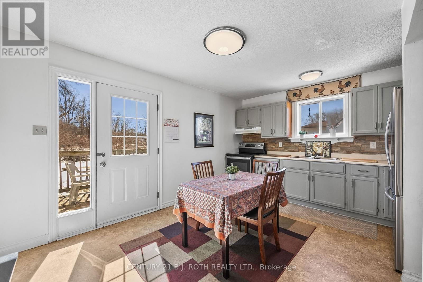 193 ELIZABETH STREET Image 9