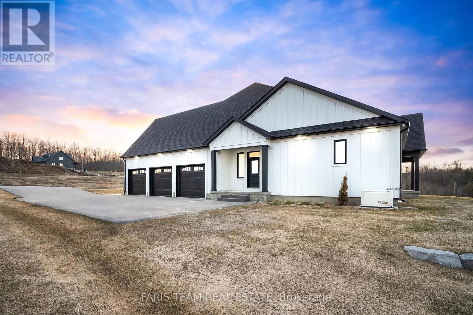 96 WAVERLY HEIGHTS Image 2