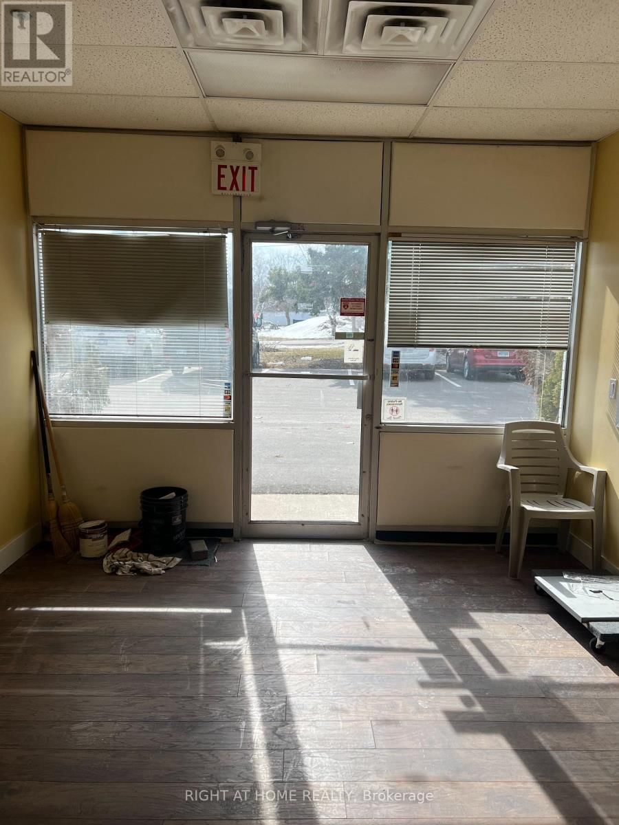 3 - 256 HUGHES ROAD Image 3