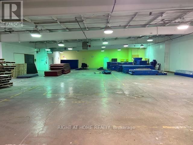 3 - 256 HUGHES ROAD Image 8