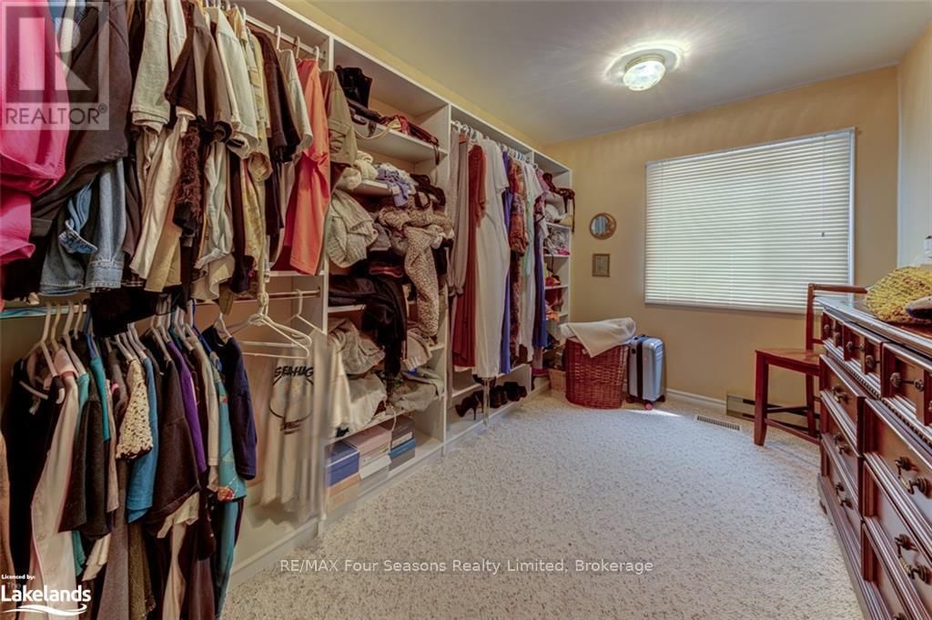 13 BELCHER STREET Image 36