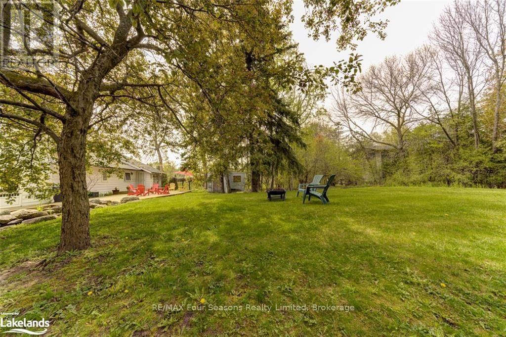 13 BELCHER STREET Image 42