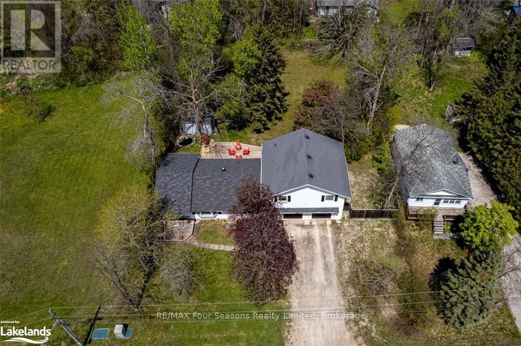 13 BELCHER STREET Image 50