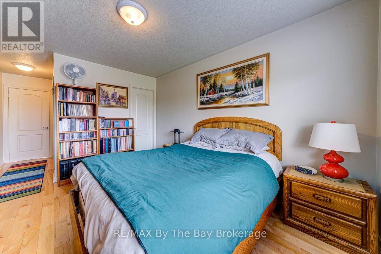 9 GEORGE AVENUE Image 19