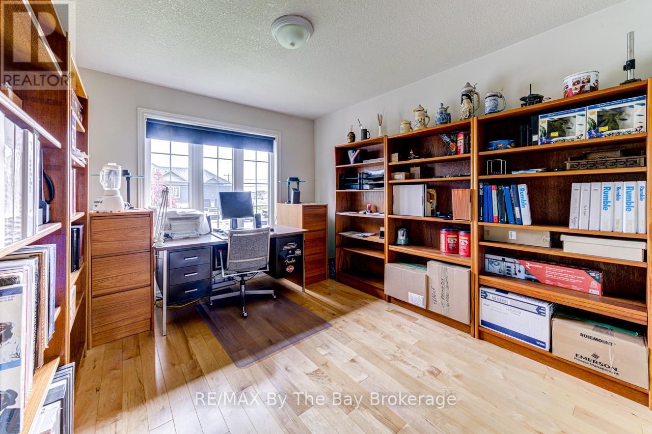 9 GEORGE AVENUE Image 21