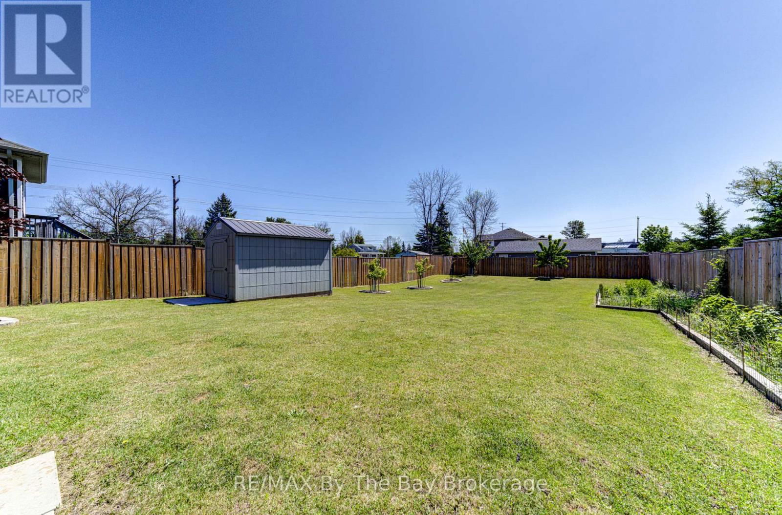 9 GEORGE AVENUE Image 27