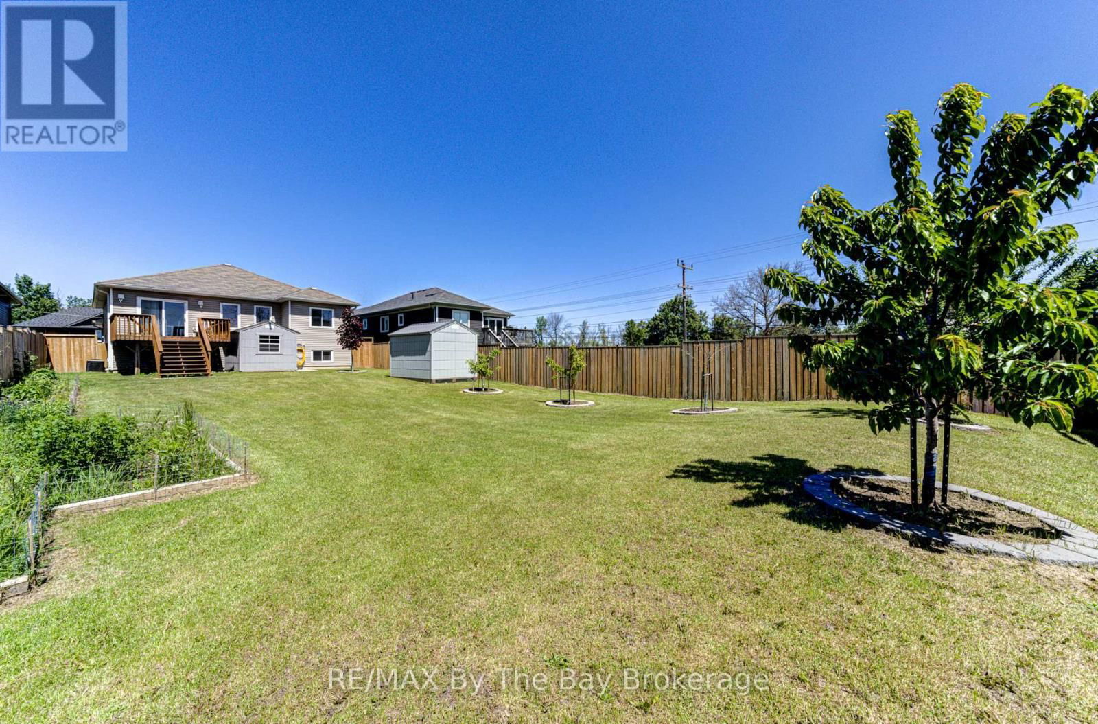 9 GEORGE AVENUE Image 28