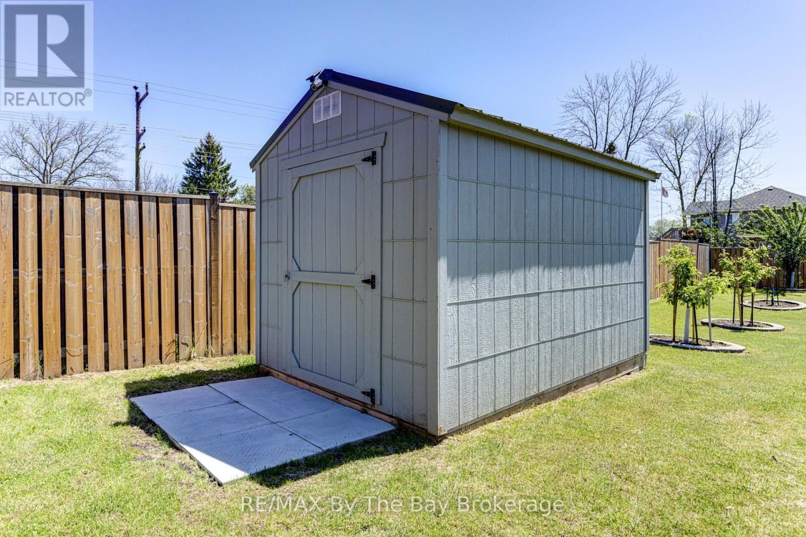 9 GEORGE AVENUE Image 30