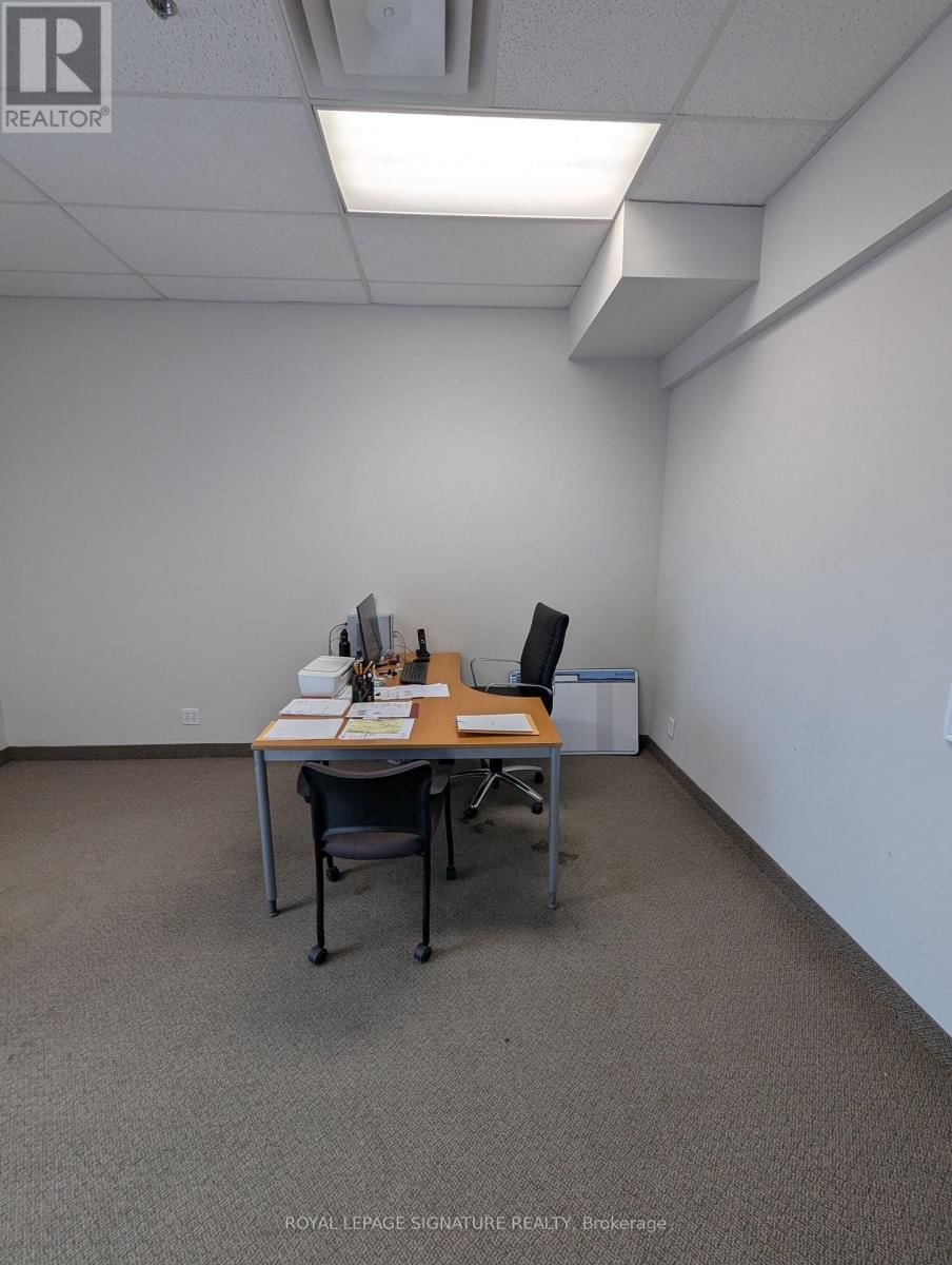 Unit E - 570 BRYNE DRIVE Image 7