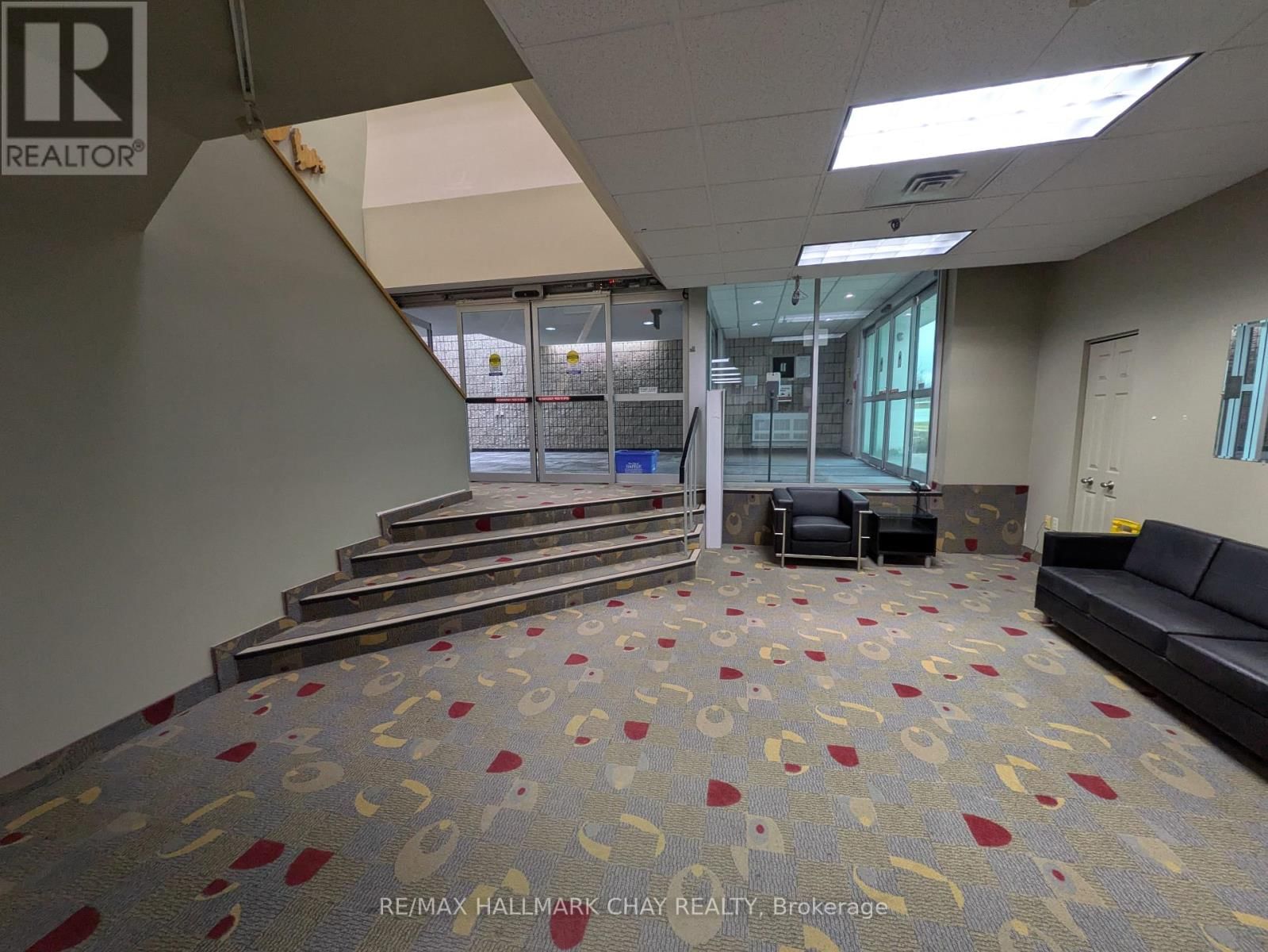 J - 279 BAYVIEW DRIVE Image 15