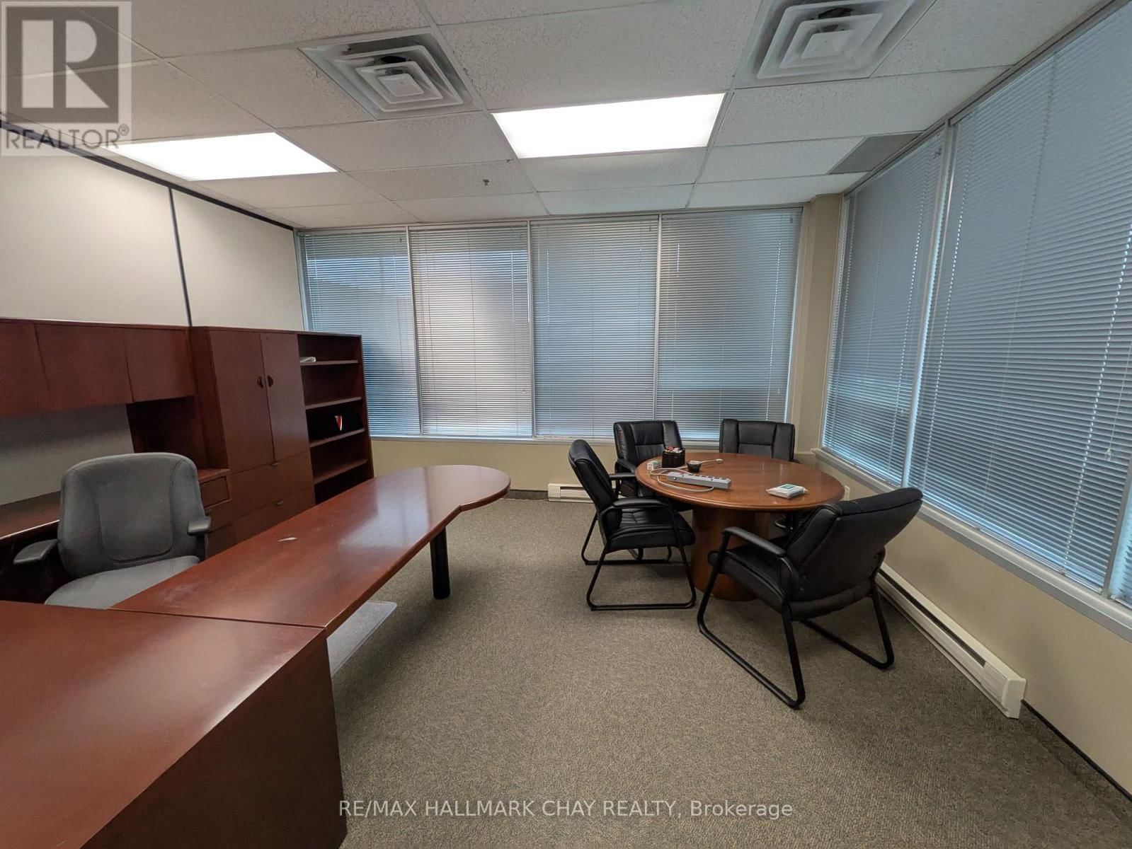 J - 279 BAYVIEW DRIVE Image 8