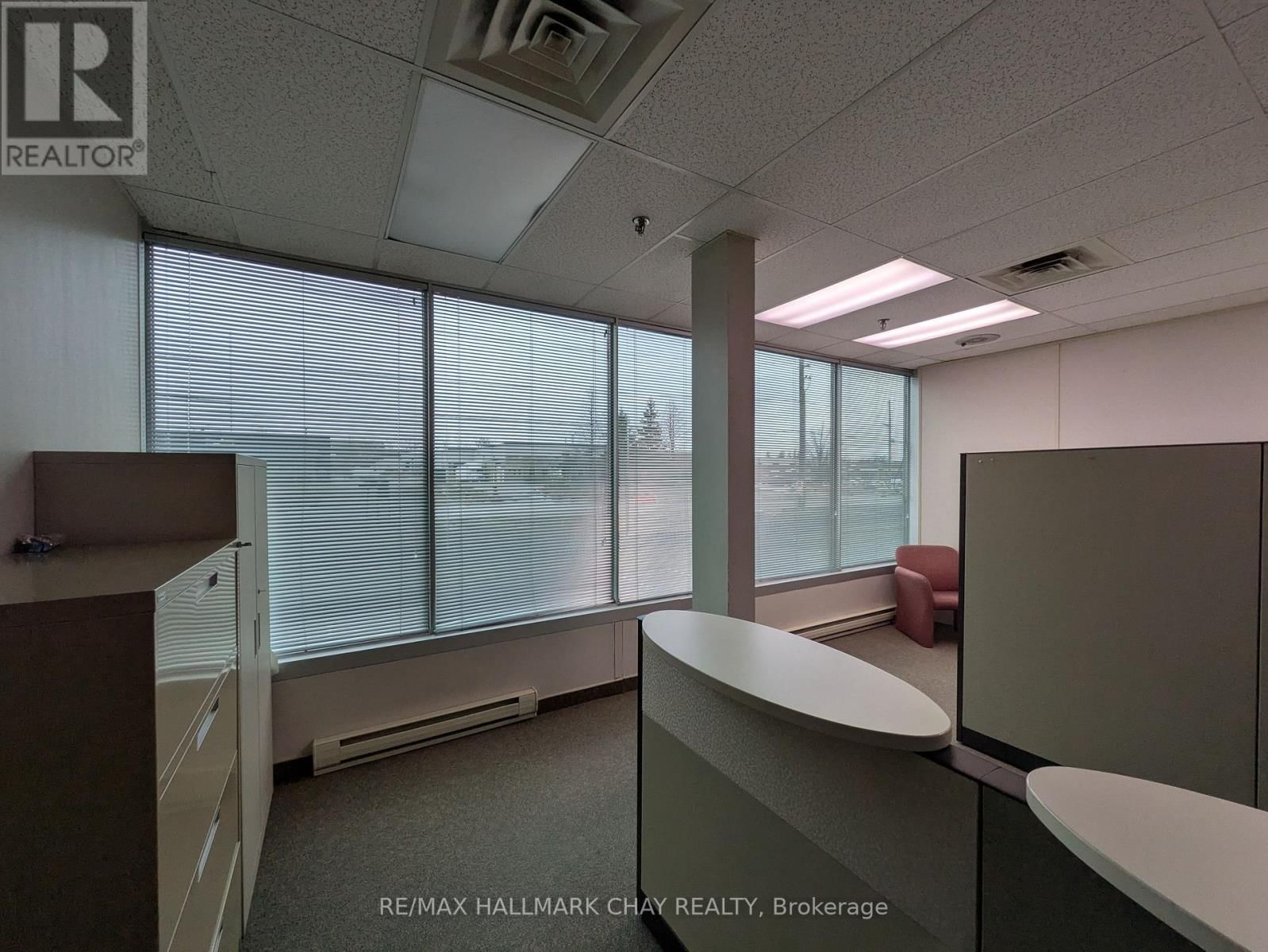 2nd Floor - 279 BAYVIEW DRIVE Image 14