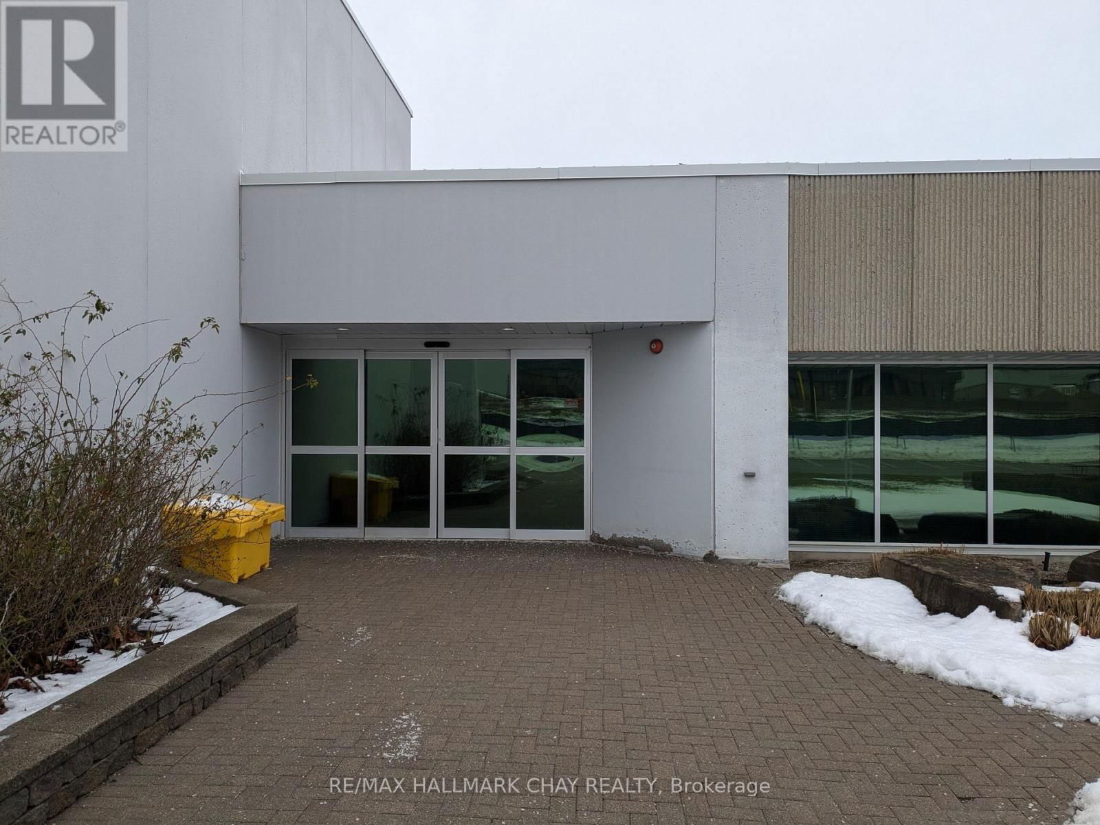 2nd Floor - 279 BAYVIEW DRIVE Image 4