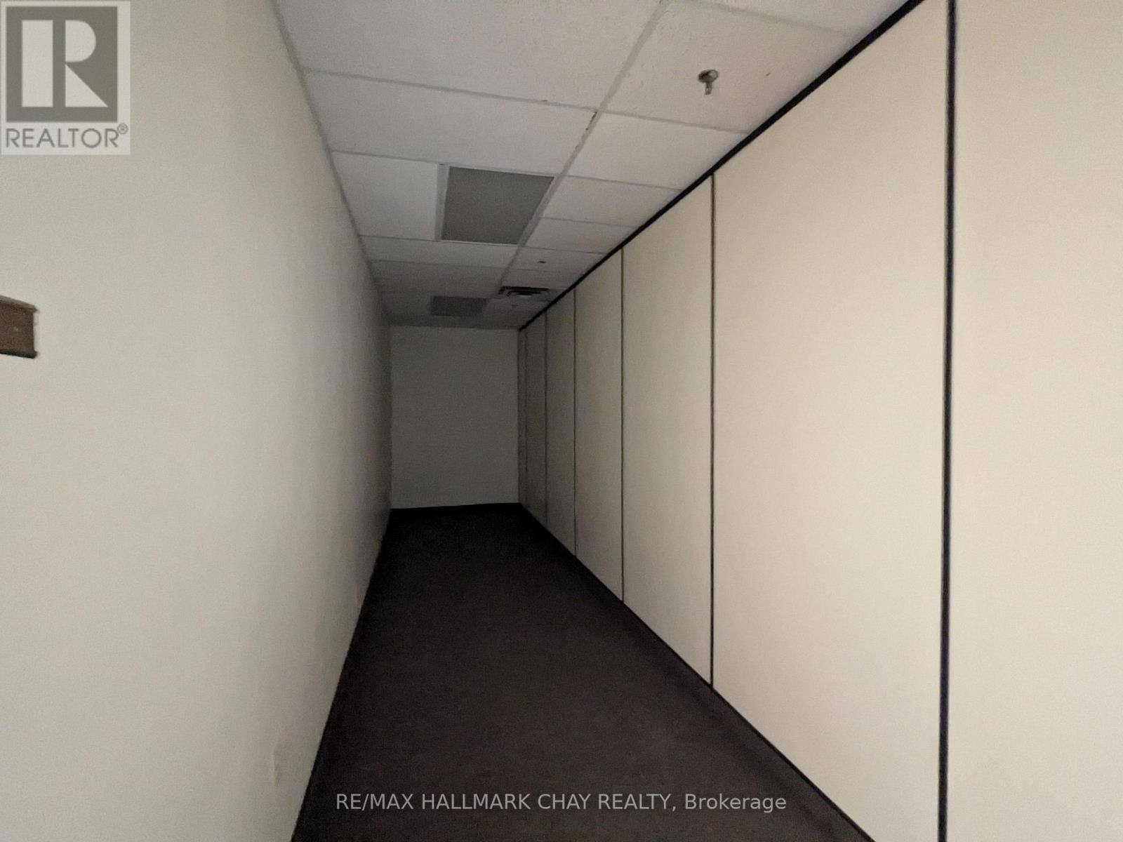 H - 279 BAYVIEW DRIVE Image 32