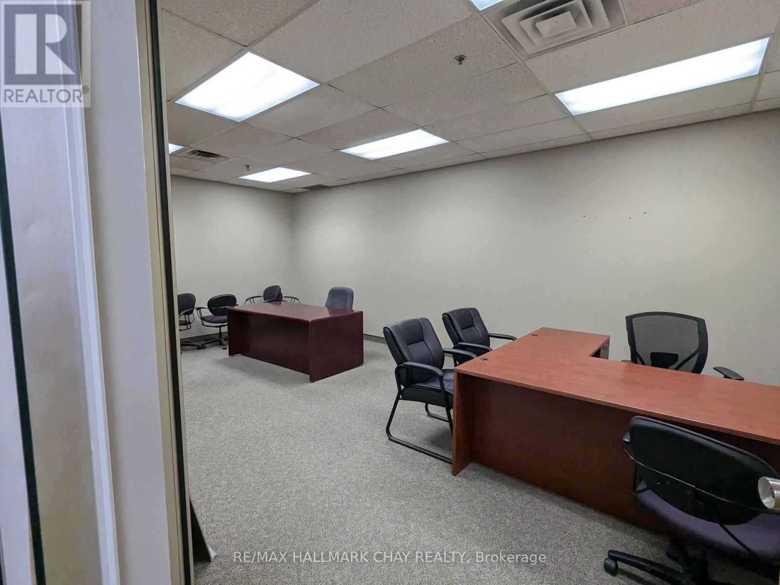 H - 279 BAYVIEW DRIVE Image 41