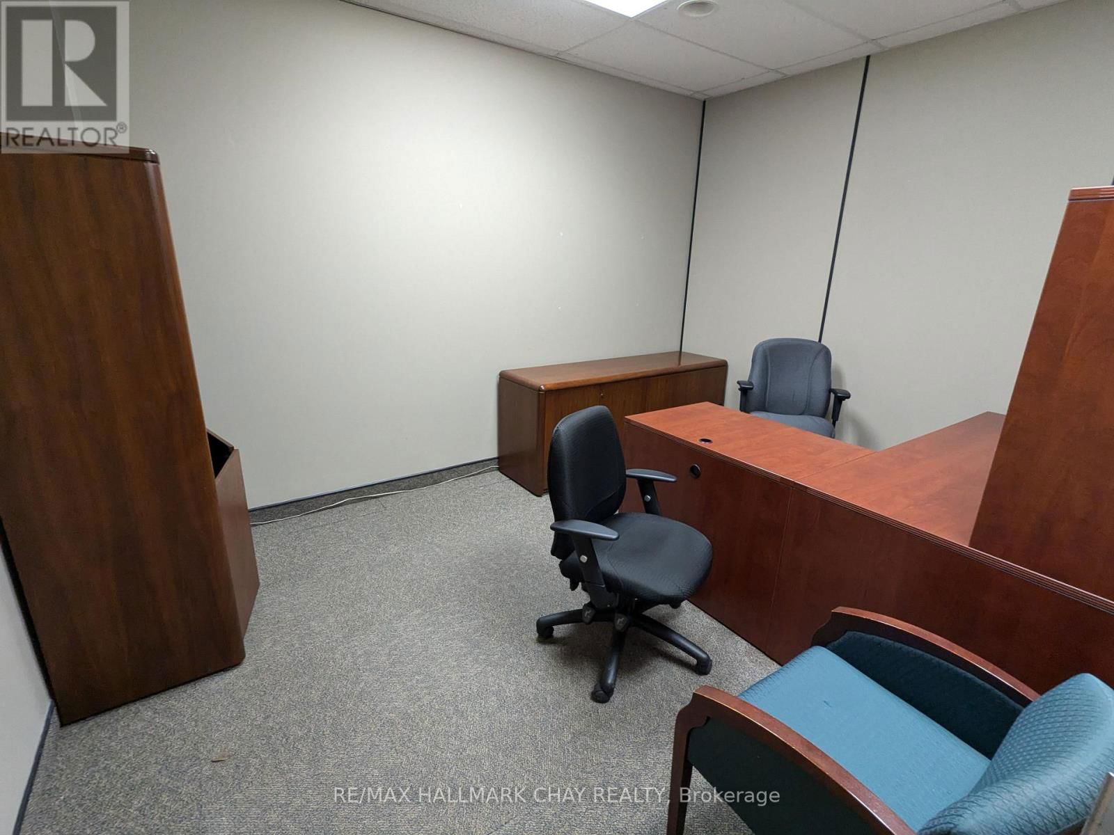 H - 279 BAYVIEW DRIVE Image 46