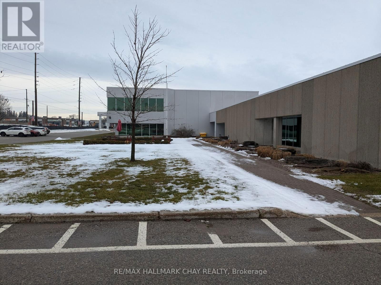 H - 279 BAYVIEW DRIVE Image 9