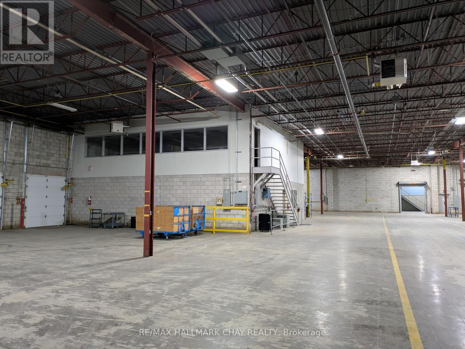 A - 279 BAYVIEW DRIVE Image 9