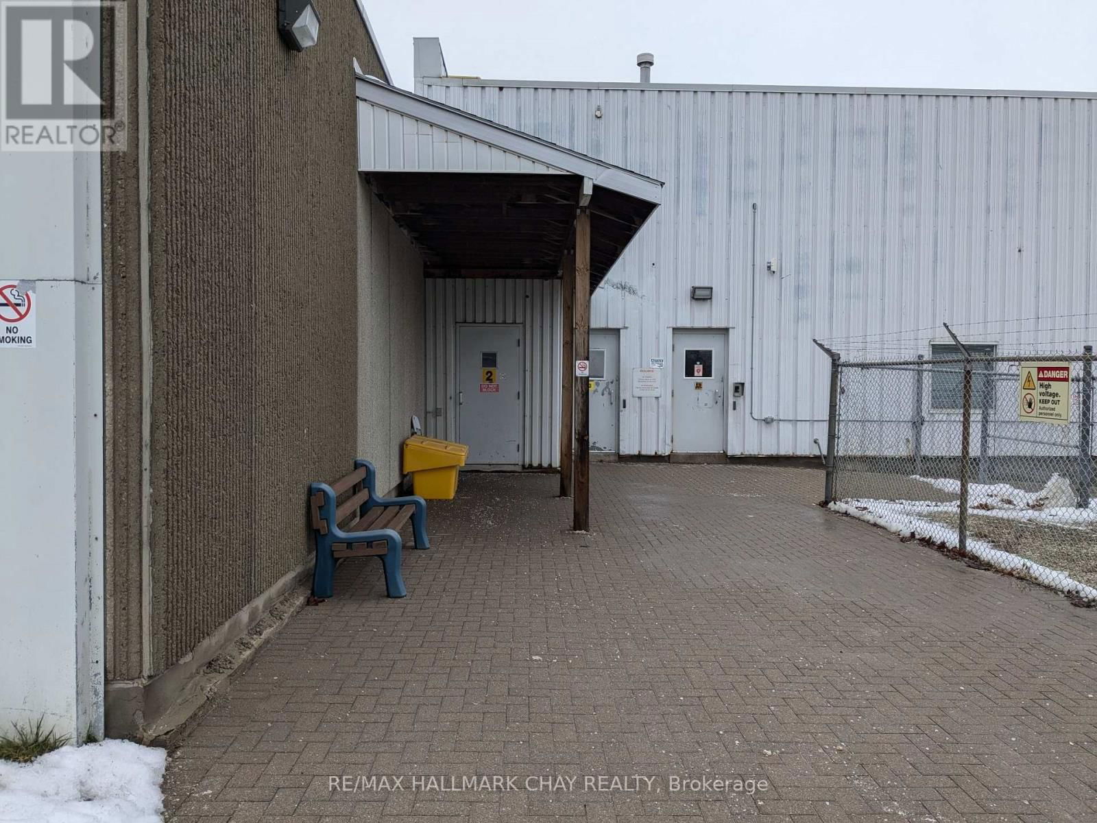 B - 279 BAYVIEW DRIVE Image 8