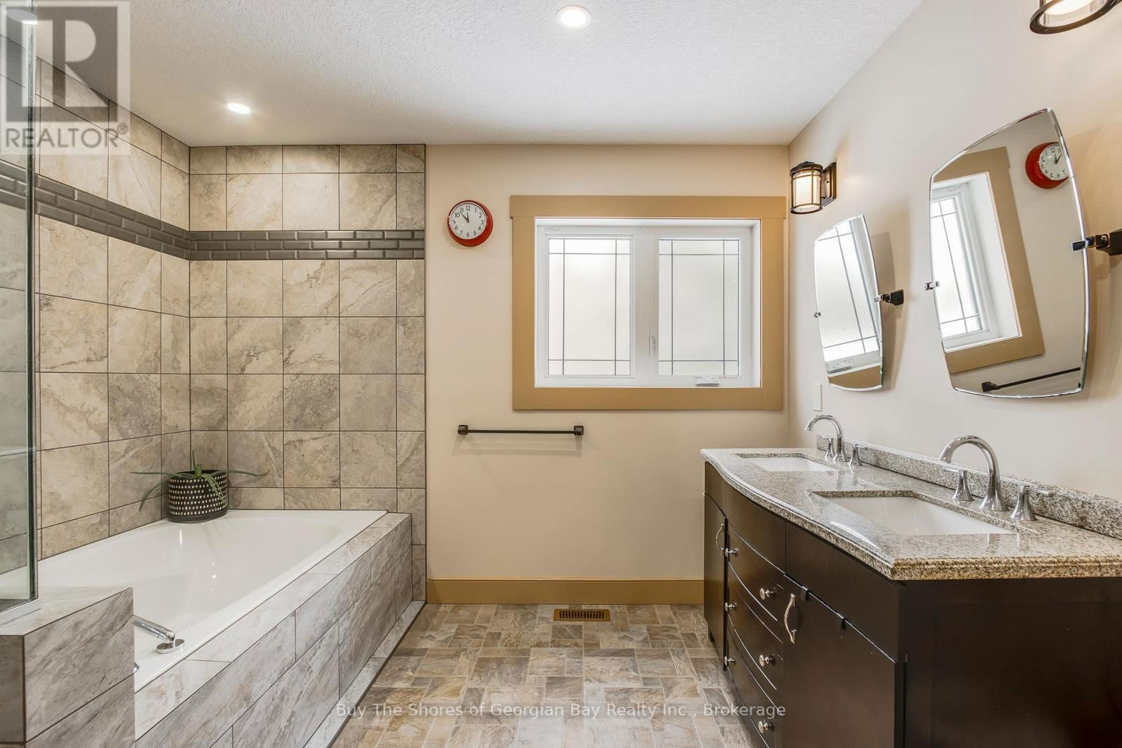 399 DAWSON'S SIDEROAD Image 13