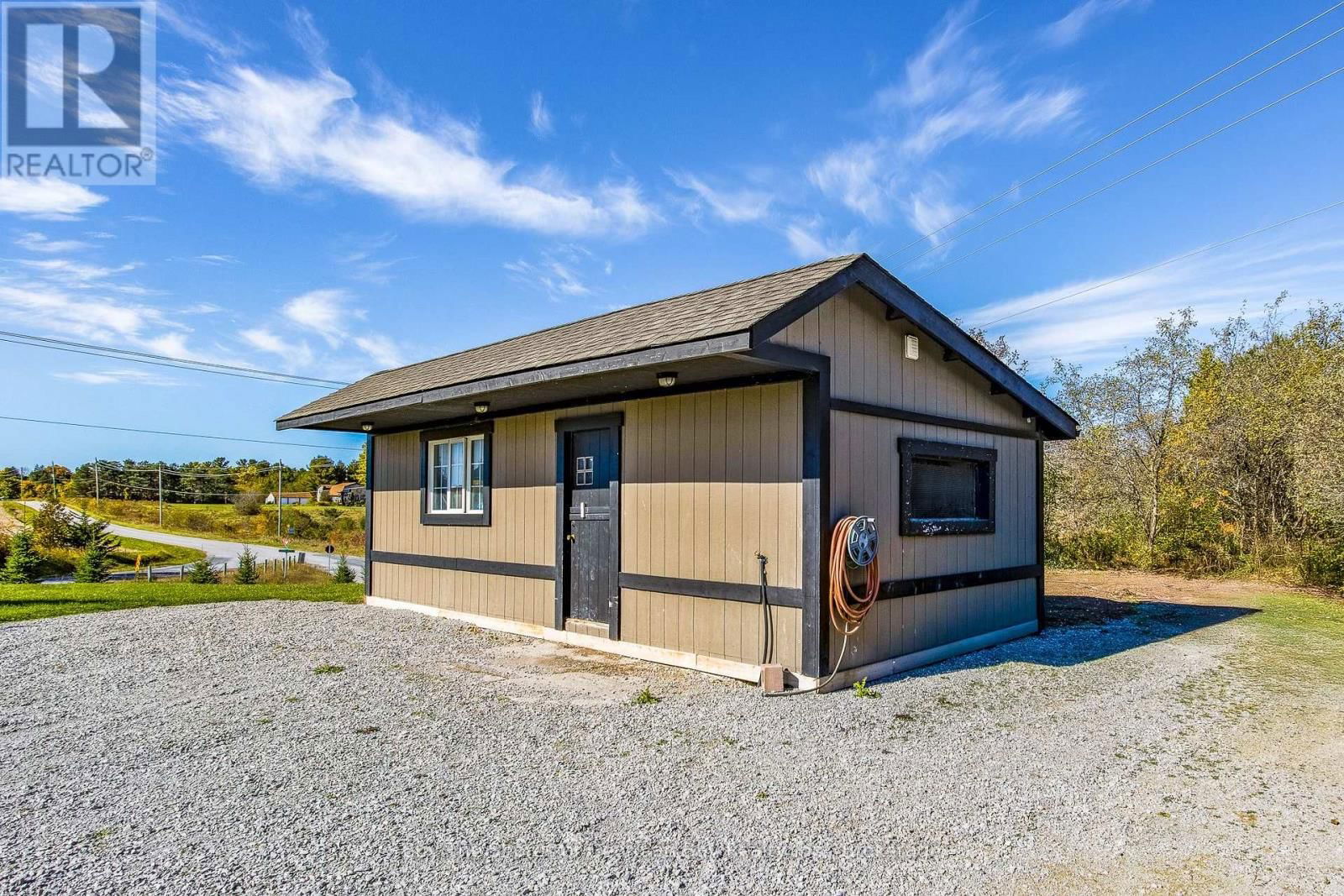 399 DAWSON'S SIDEROAD Image 33