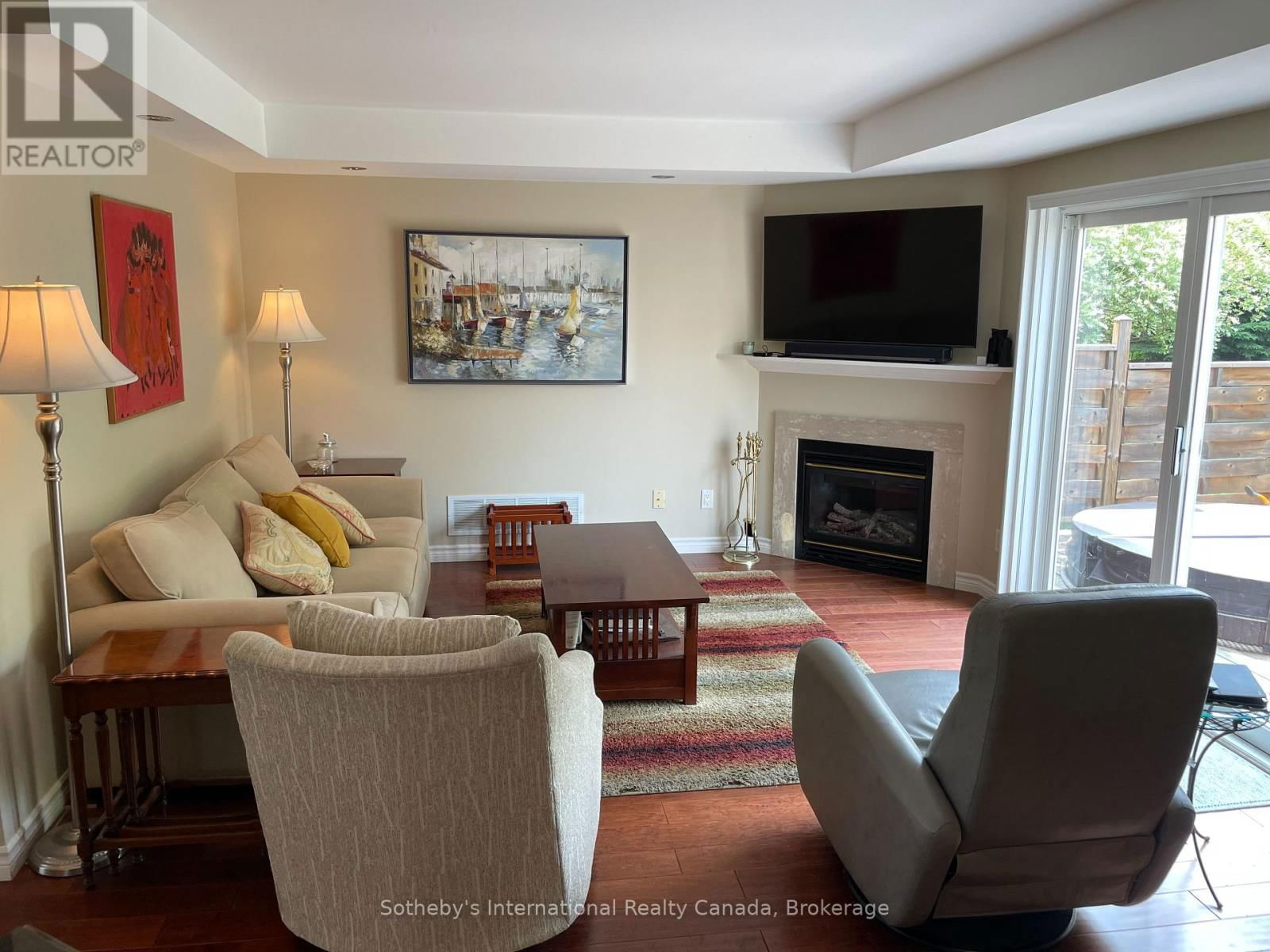 4 GREEN BRIAR DRIVE Image 12