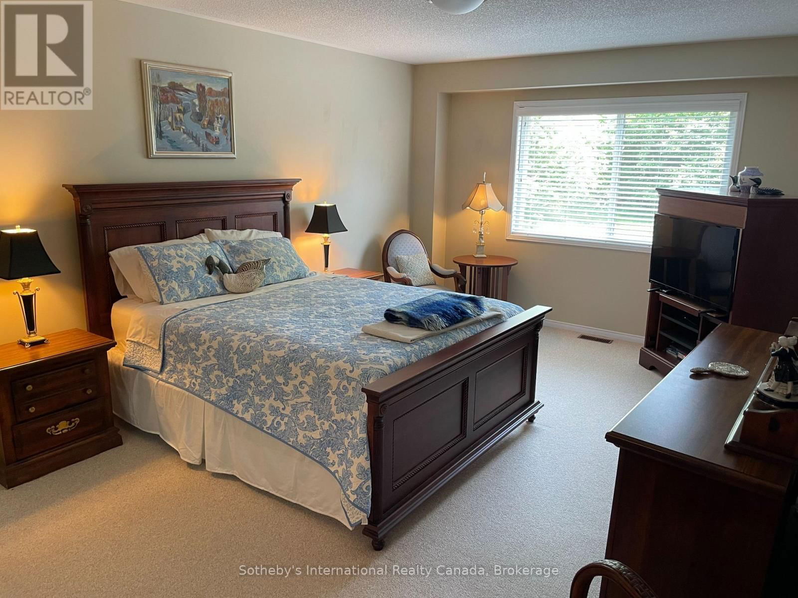 4 GREEN BRIAR DRIVE Image 14