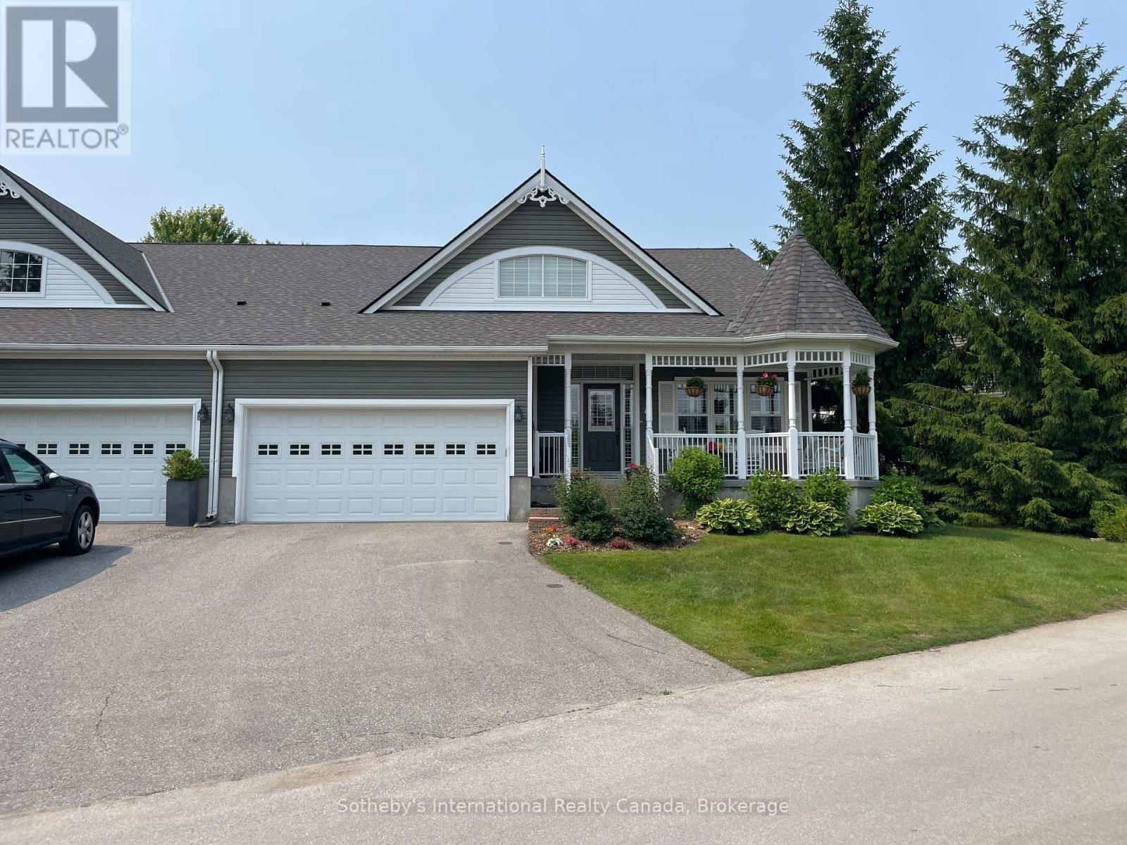 4 GREEN BRIAR DRIVE Image 2