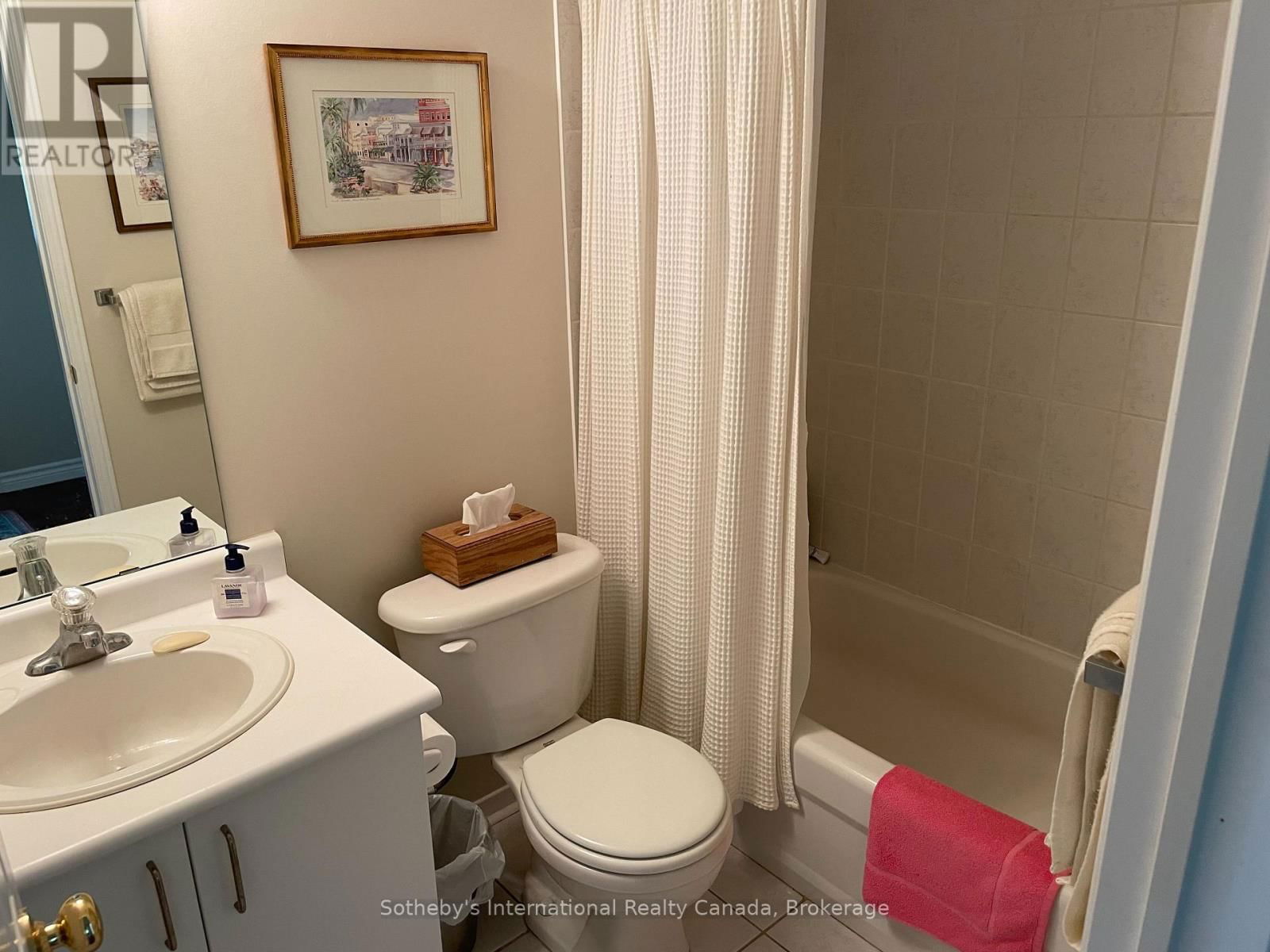 4 GREEN BRIAR DRIVE Image 20