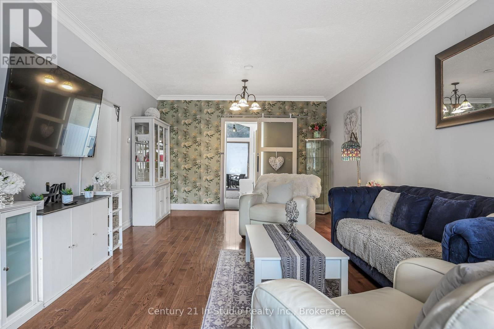 356 THIRD STREET Image 10