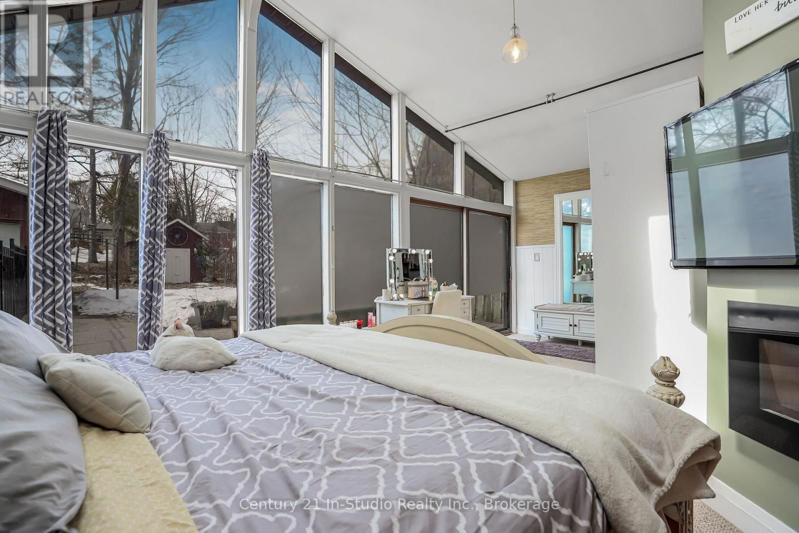 356 THIRD STREET Image 14