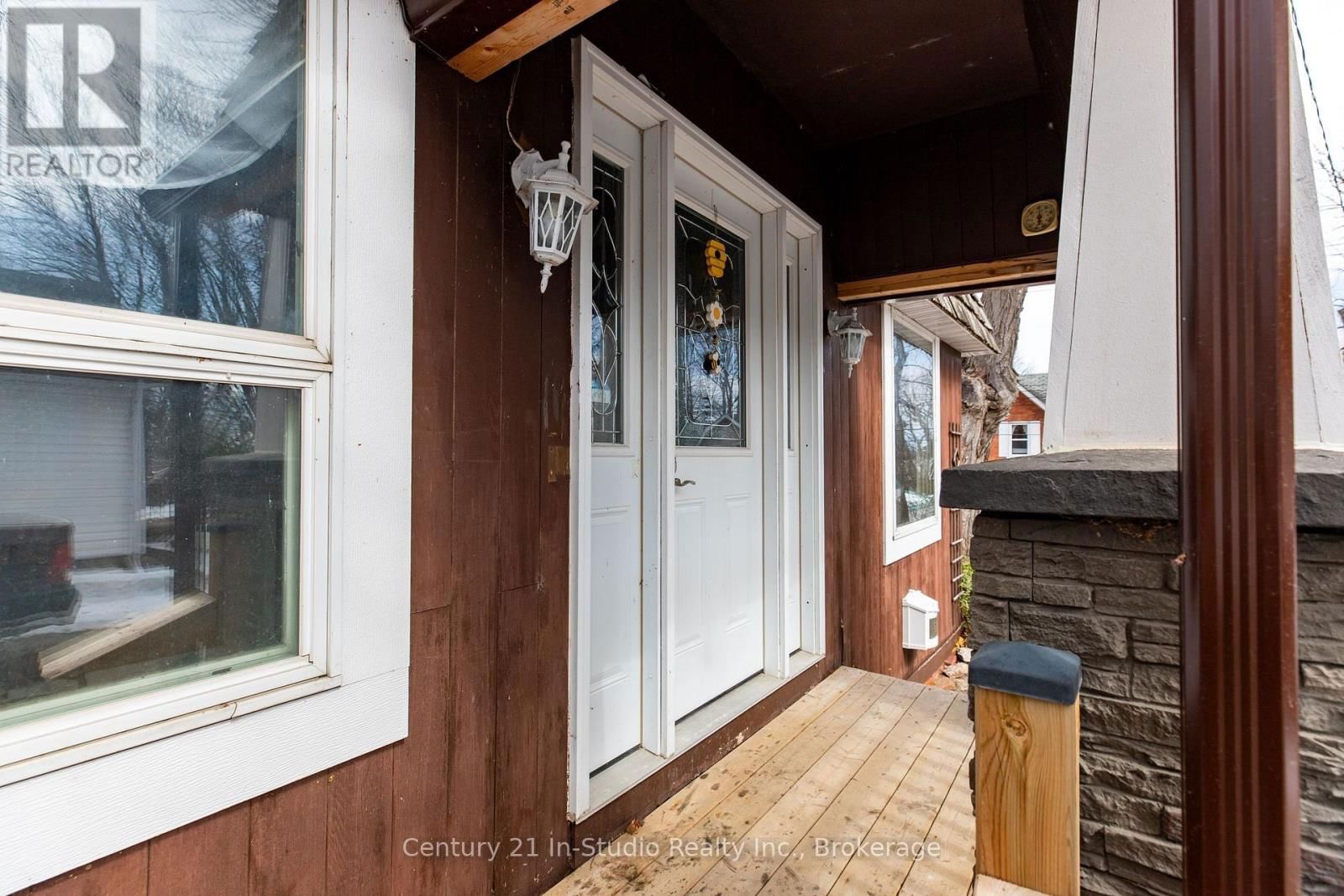 356 THIRD STREET Image 20