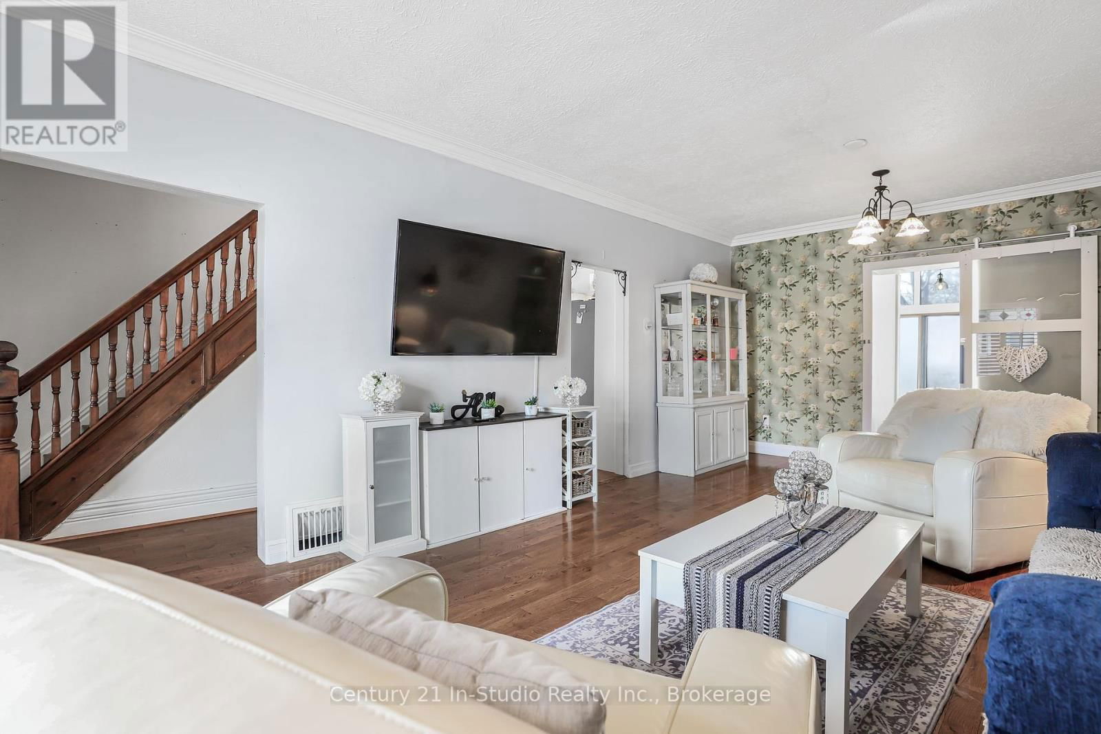 356 THIRD STREET Image 9