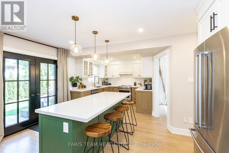 Tertiary Property View