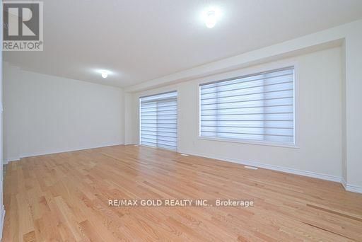 6 LUDLOW DRIVE Image 11