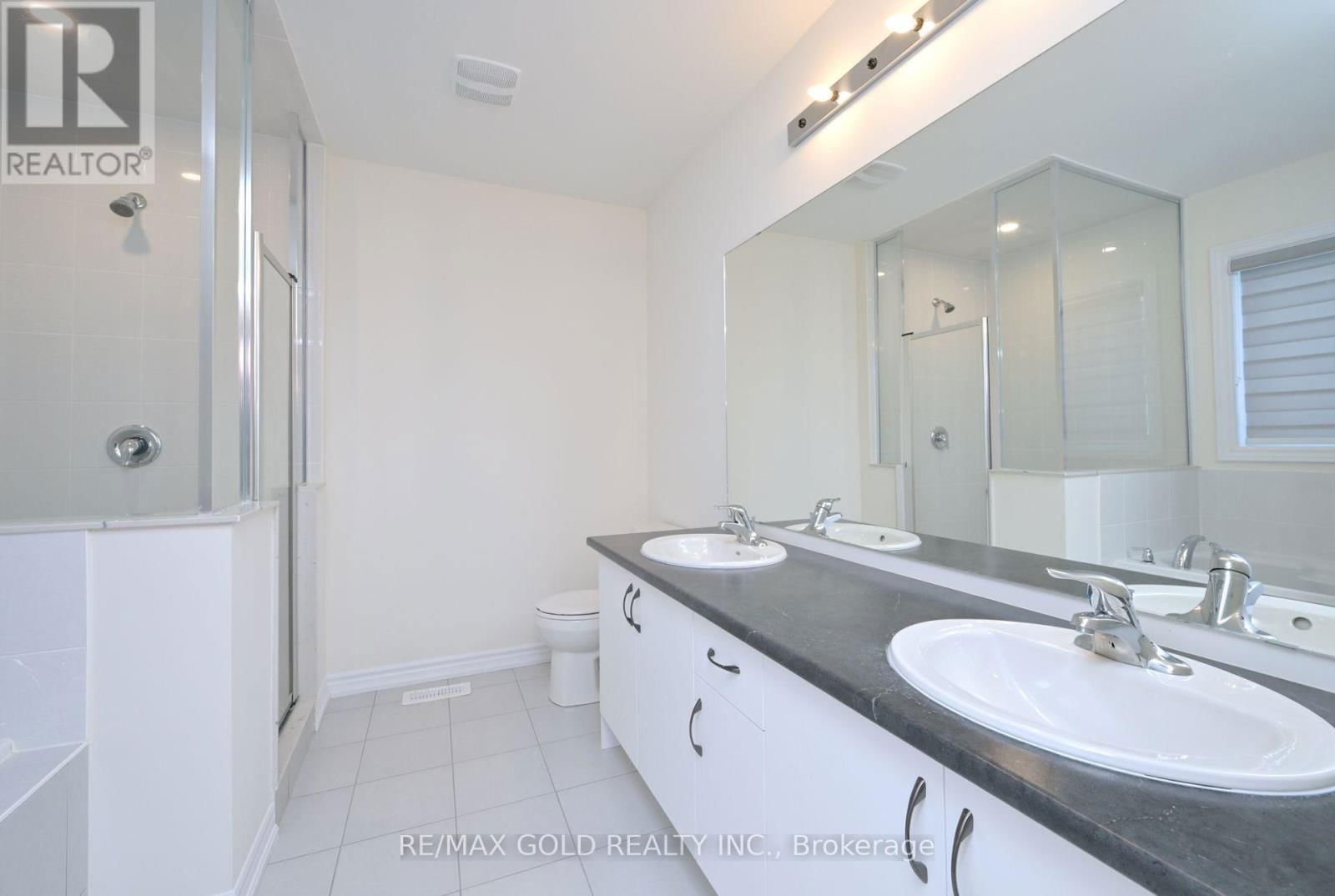 6 LUDLOW DRIVE Image 23