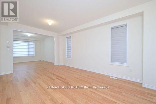 6 LUDLOW DRIVE Image 4