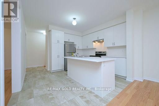 6 LUDLOW DRIVE Image 7