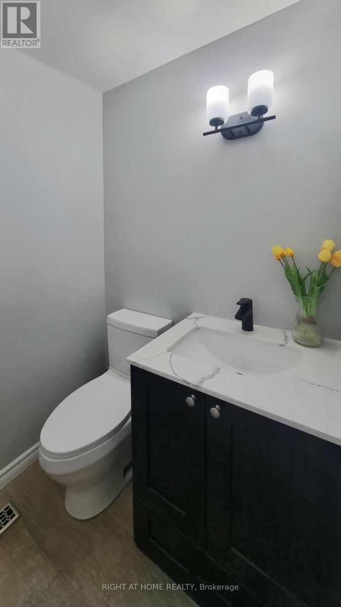 88 KIPLING PLACE Image 12