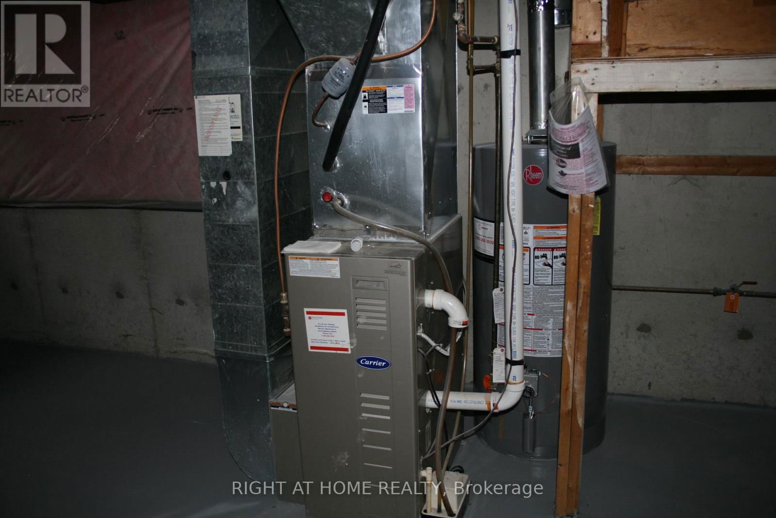 88 KIPLING PLACE Image 25