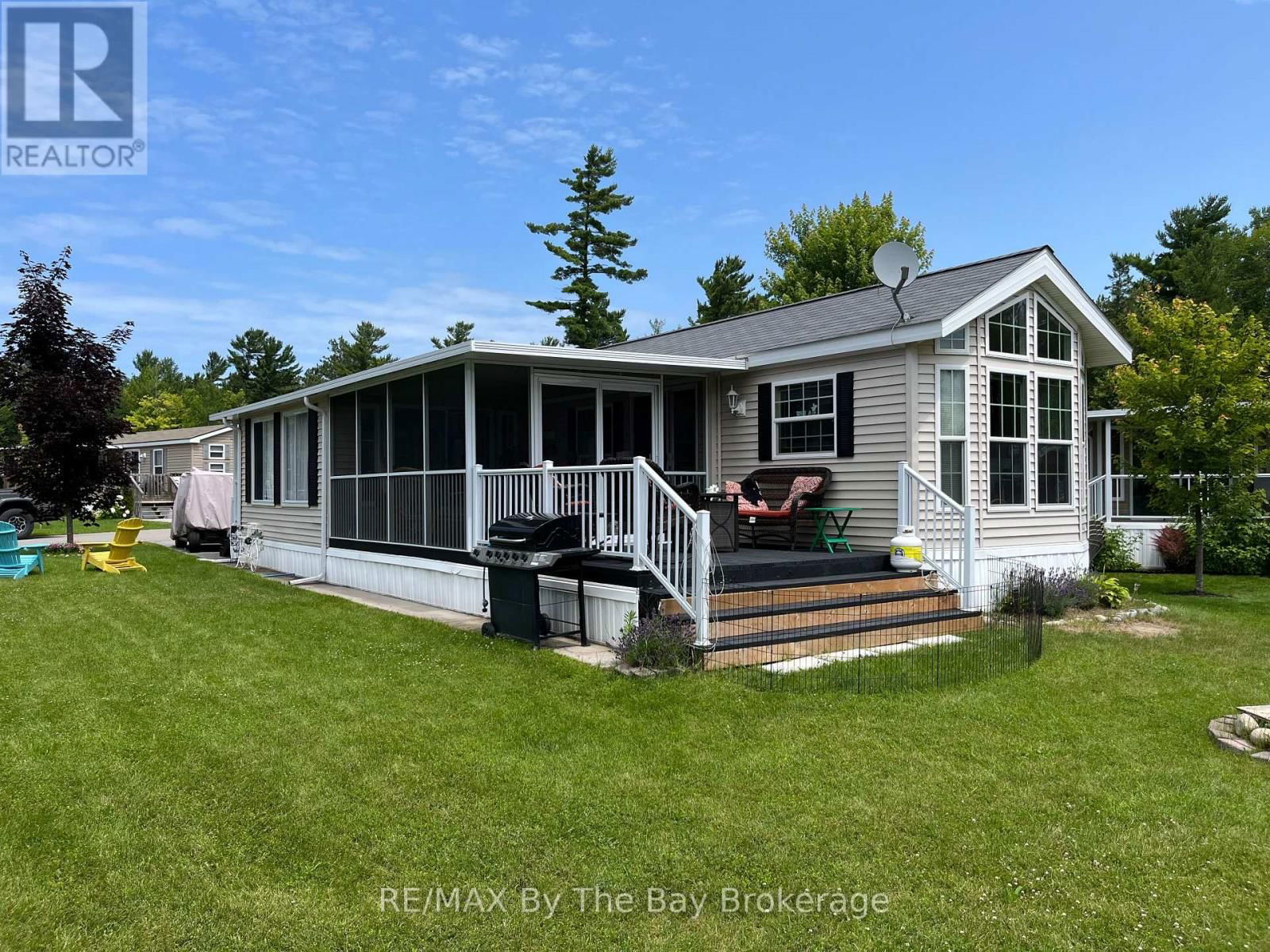 15 KENORA TRAIL Image 1