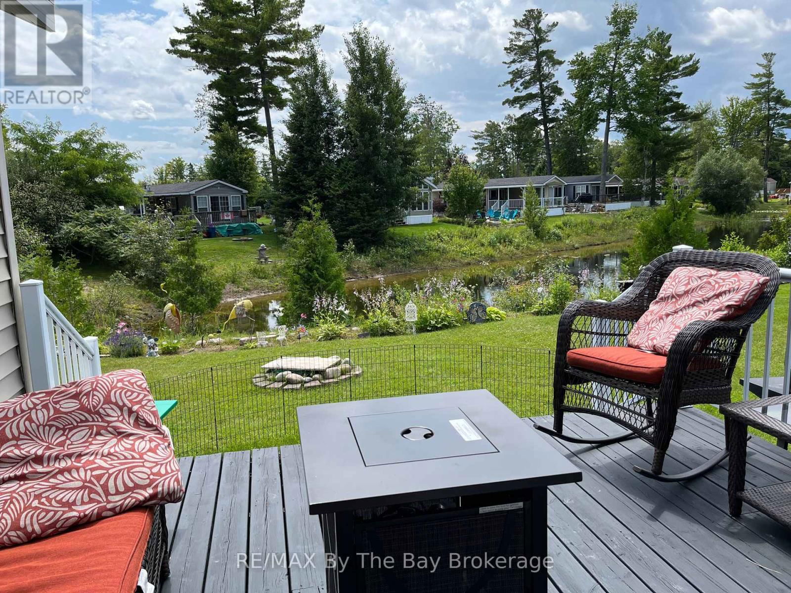 15 KENORA TRAIL Image 15